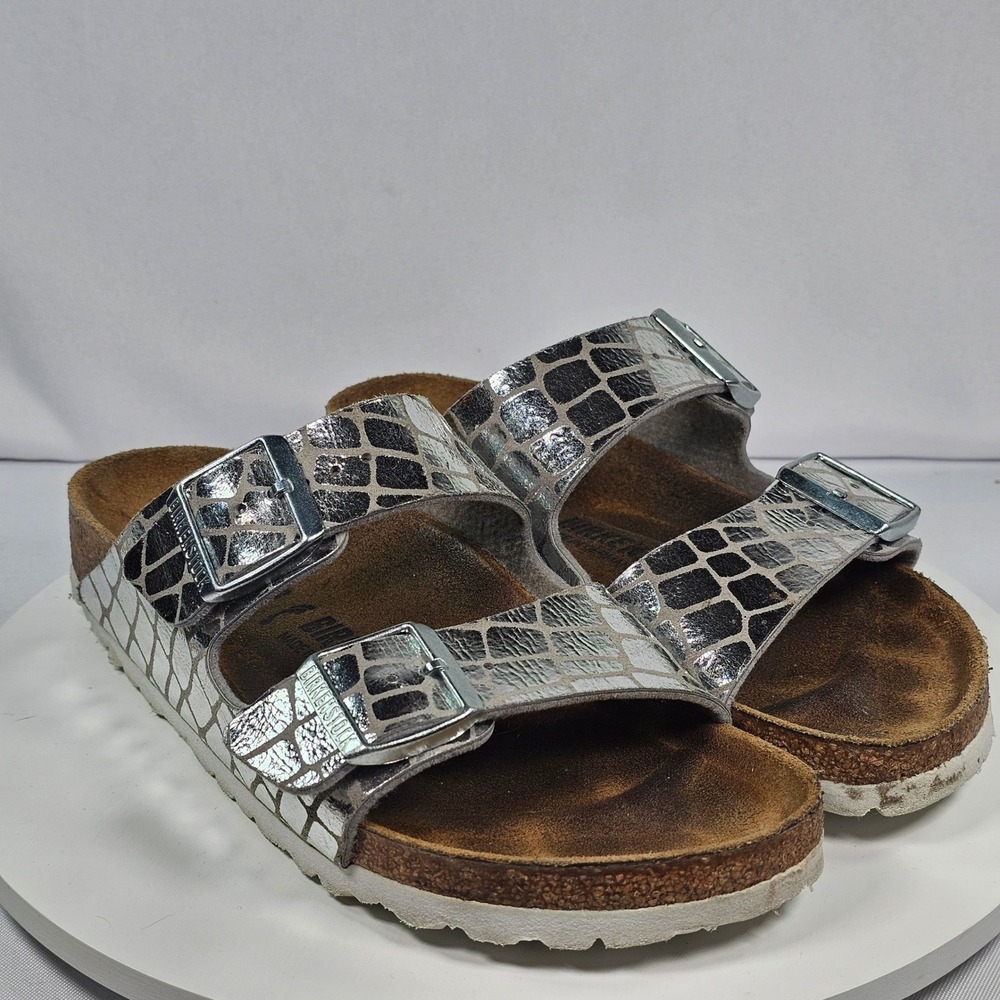 Birkenstock Arizona Silver Gator Gleam Embossed Leather Strap Sandals Size 38‎